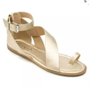 Gold Wonderly Thong Toe Sandals